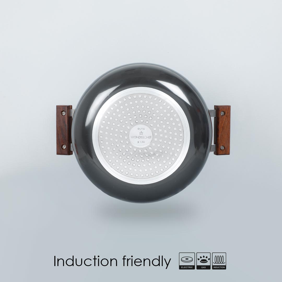 Ebony Handi with Lid, Induction Friendly, Wooden Handle, Hard Anodized Aluminium- 3.25mm, Black, 5 Years Warranty