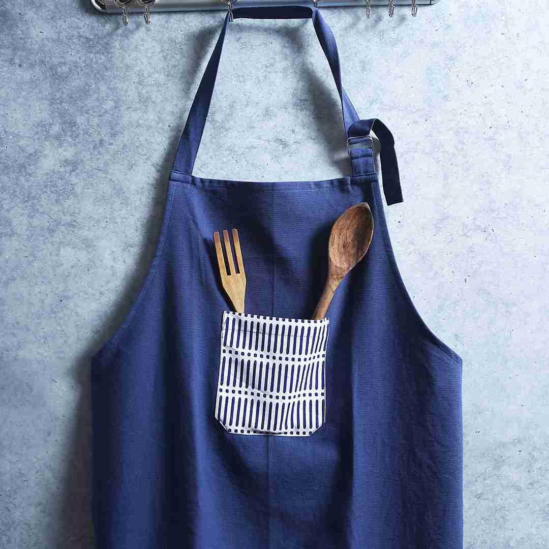 Como Apron with pockets - Blue