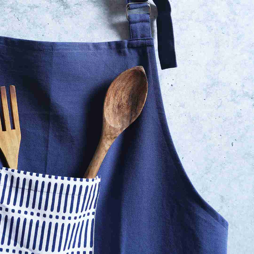 Como Apron with pockets - Blue