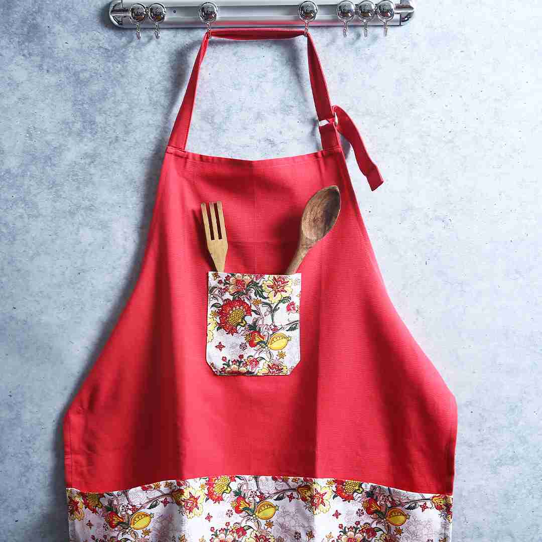 Como Apron with floral print - Red