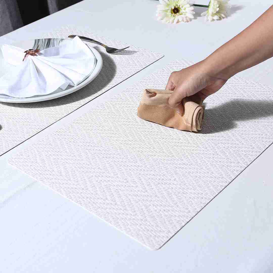 Valentina Reversible Chevron & Textured Placemat Set of 6