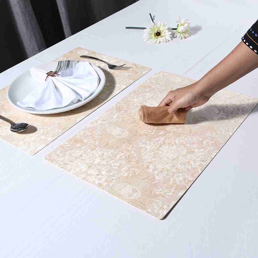 Valentina Reversible Damask & Textured Placemat Set of 6