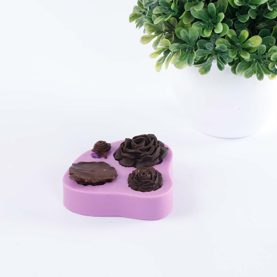 Ambrosia Flower Shaped Silicone Fondant Impression Mould, Cake Decorating Tool, Dishwasher-Microwave-Oven-Freezer Safe