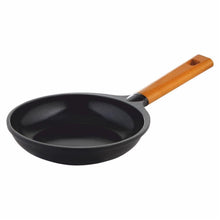 Load image into Gallery viewer, Wonderchef Octavia Glass Hob Top 3 Burner And Caesar Fry Pan 24cm