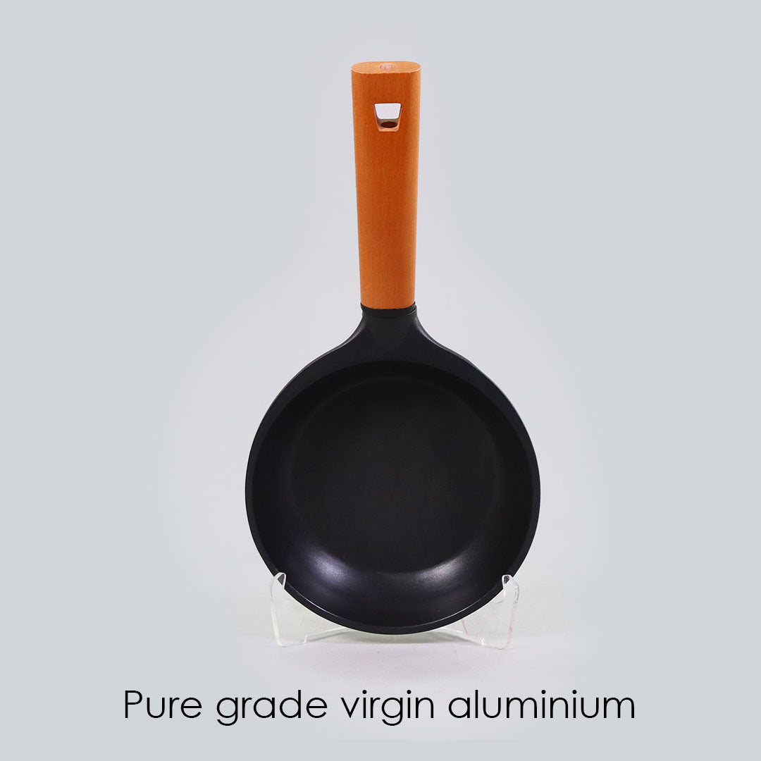 Caesar Non-stick Fry Pan, Induction Bottom, Wooden Handle, Die-cast Aluminium- 20cm, 1L, 5mm, 5 Years Warranty, Black