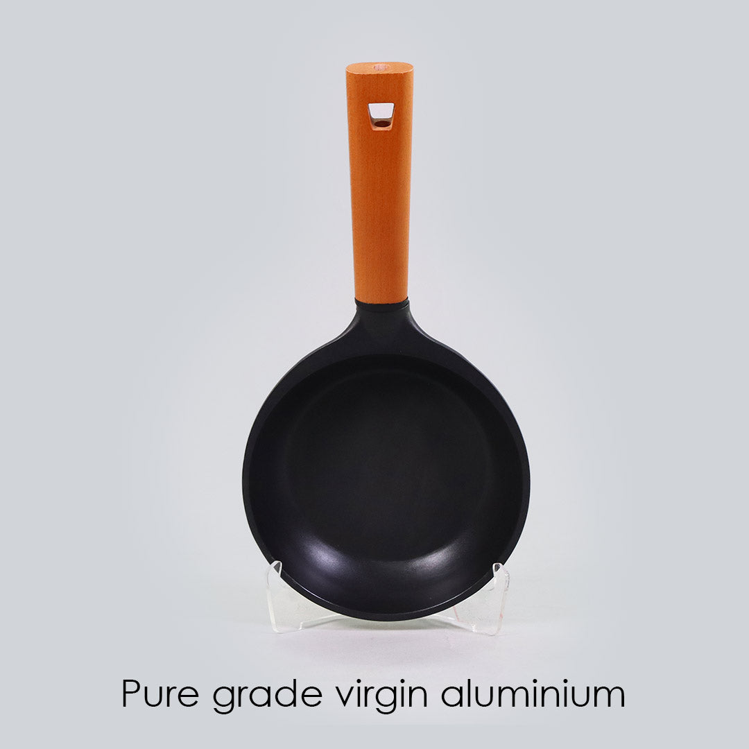 Caesar Non-stick Fry Pan, Induction Bottom, Wooden Handle, Pure Grade Aluminium- 18cm, 0.9L, 5mm, 5 Years Warranty, Black