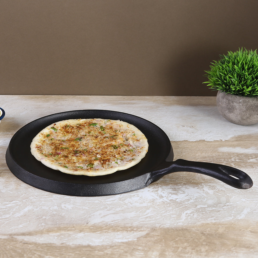 Forza Cast-iron Dosa Tawa, Pre-Seasoned Cookware, Induction Friendly, 25cm, 3.8mm